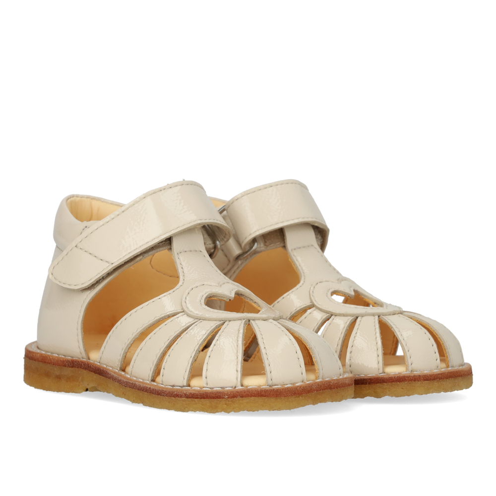 (0572-101) Starter heart sandal with velcro closure Buttermilk