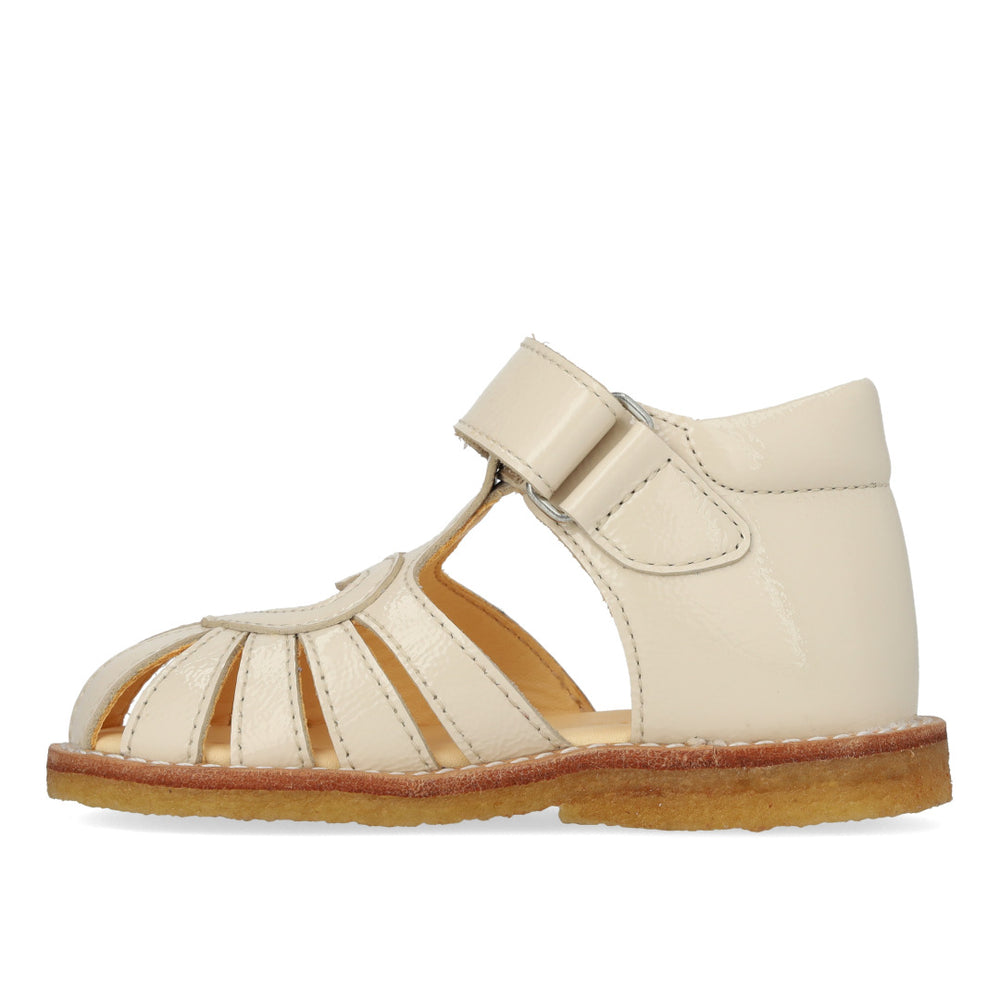 (0572-101) Starter heart sandal with velcro closure Buttermilk