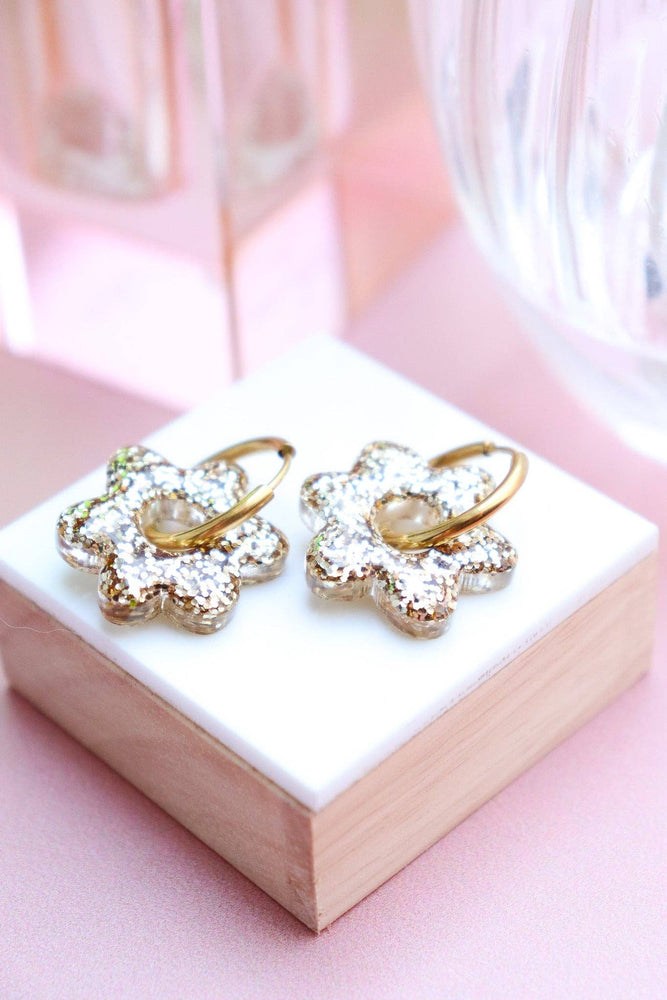 Jojo gold earrings: Flowers + Gold Oval Hoops