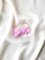 PEONY hoop earrings - Pale purple: 30 mm hoop earrings + petals