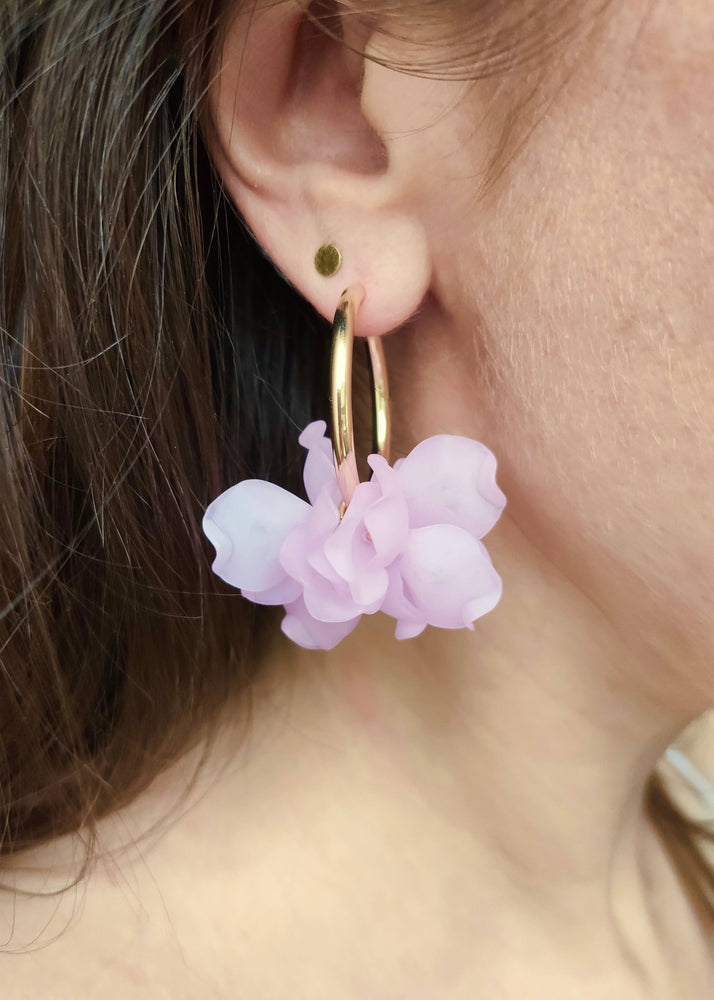 PEONY hoop earrings - Pale purple: 30 mm hoop earrings + petals