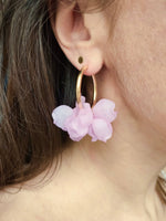 PEONY hoop earrings - Pale purple: 30 mm hoop earrings + petals