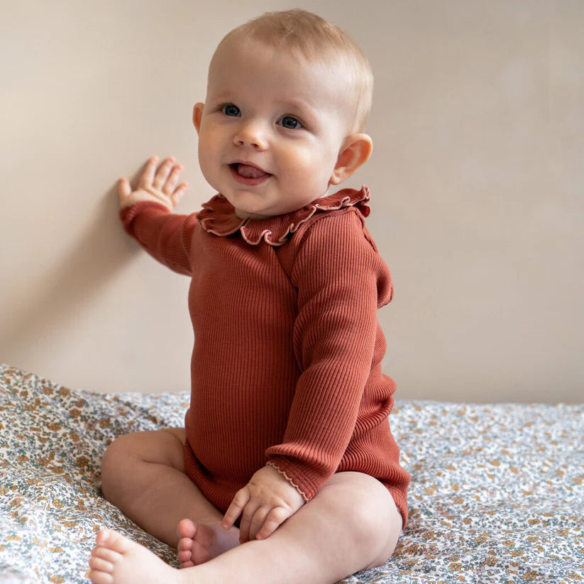 Athena - Onesie Autumn Blush with Cloudberry contrast