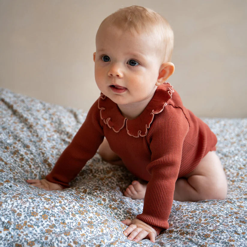 Athena - Onesie Autumn Blush with Cloudberry contrast