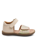 (73529.124.1154) Bisgaard aida - patent vanilla